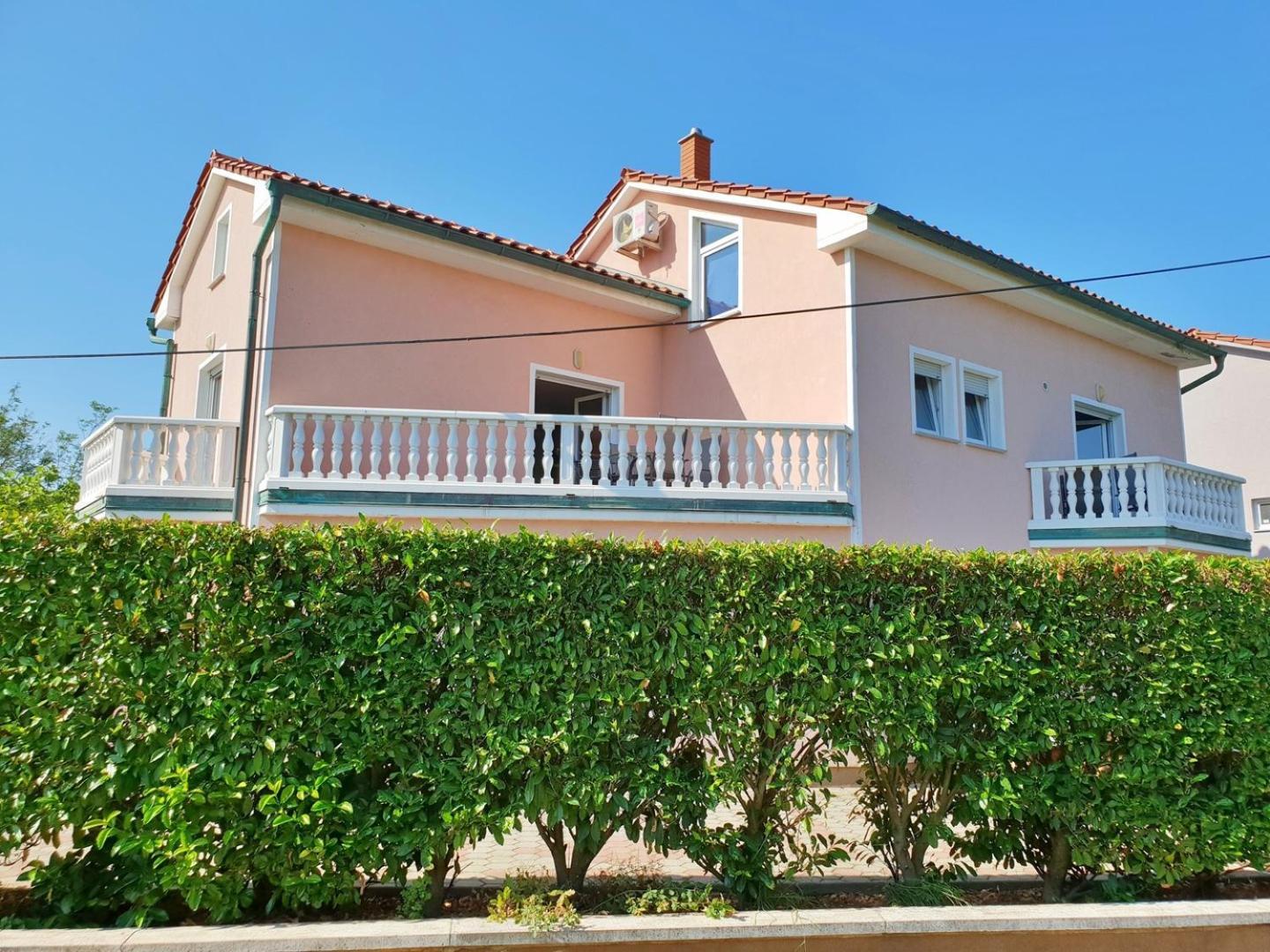 Apartments Vodopija Солине Екстериор снимка