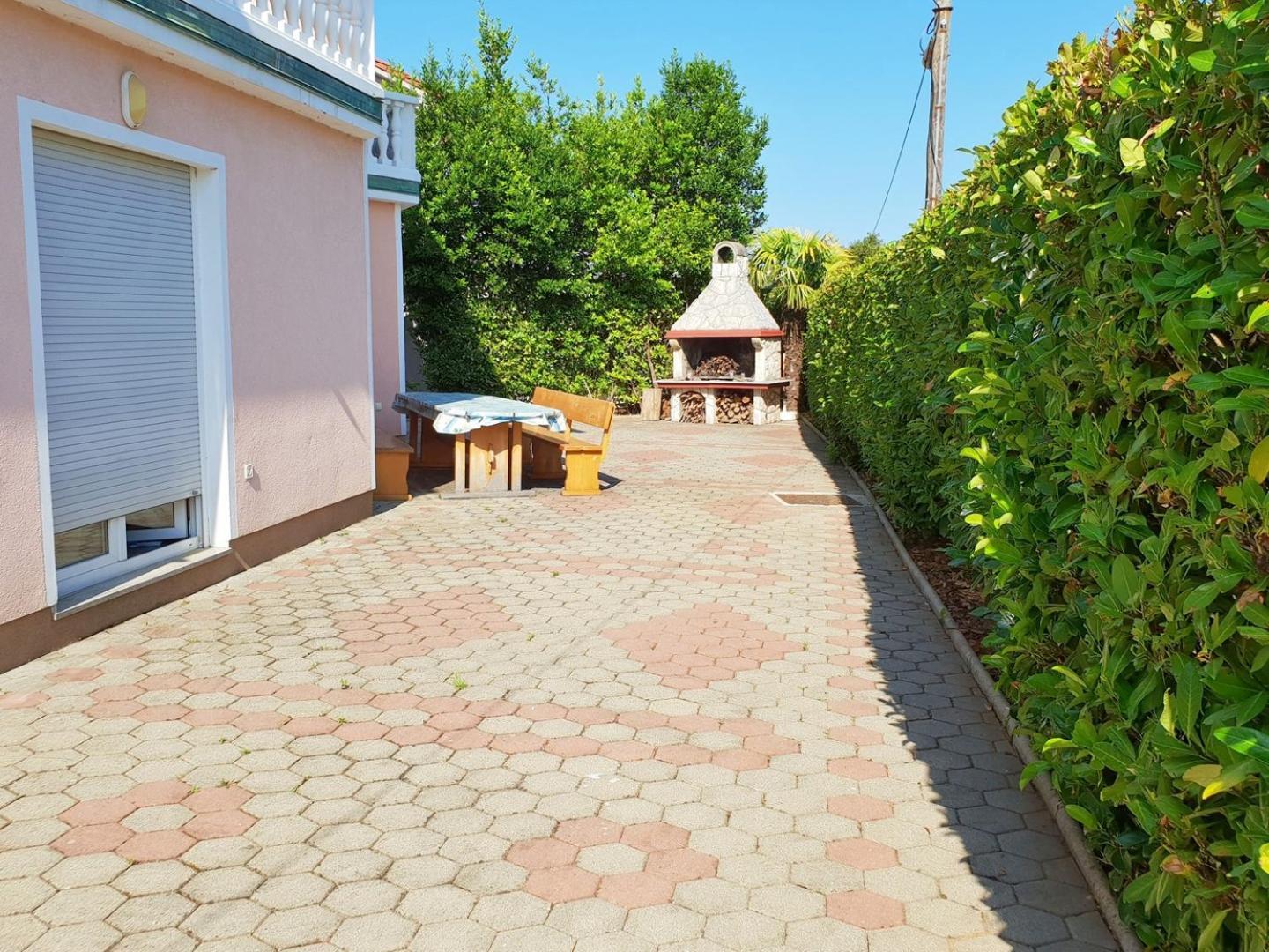 Apartments Vodopija Солине Екстериор снимка
